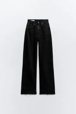 04 ZR Highrise Black straightfit Jeans