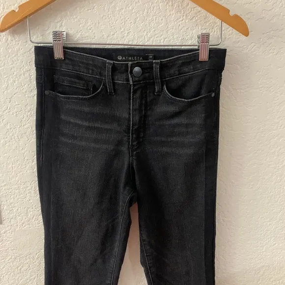 Athleta Sculptek Crop Kick Carbon Wash Jeans