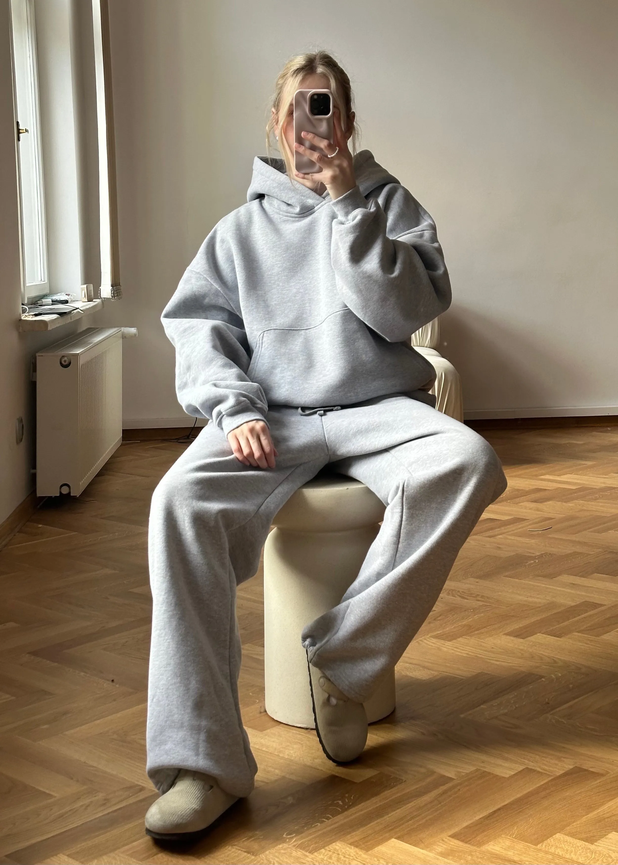 BAGGY HOODIE - GRAY