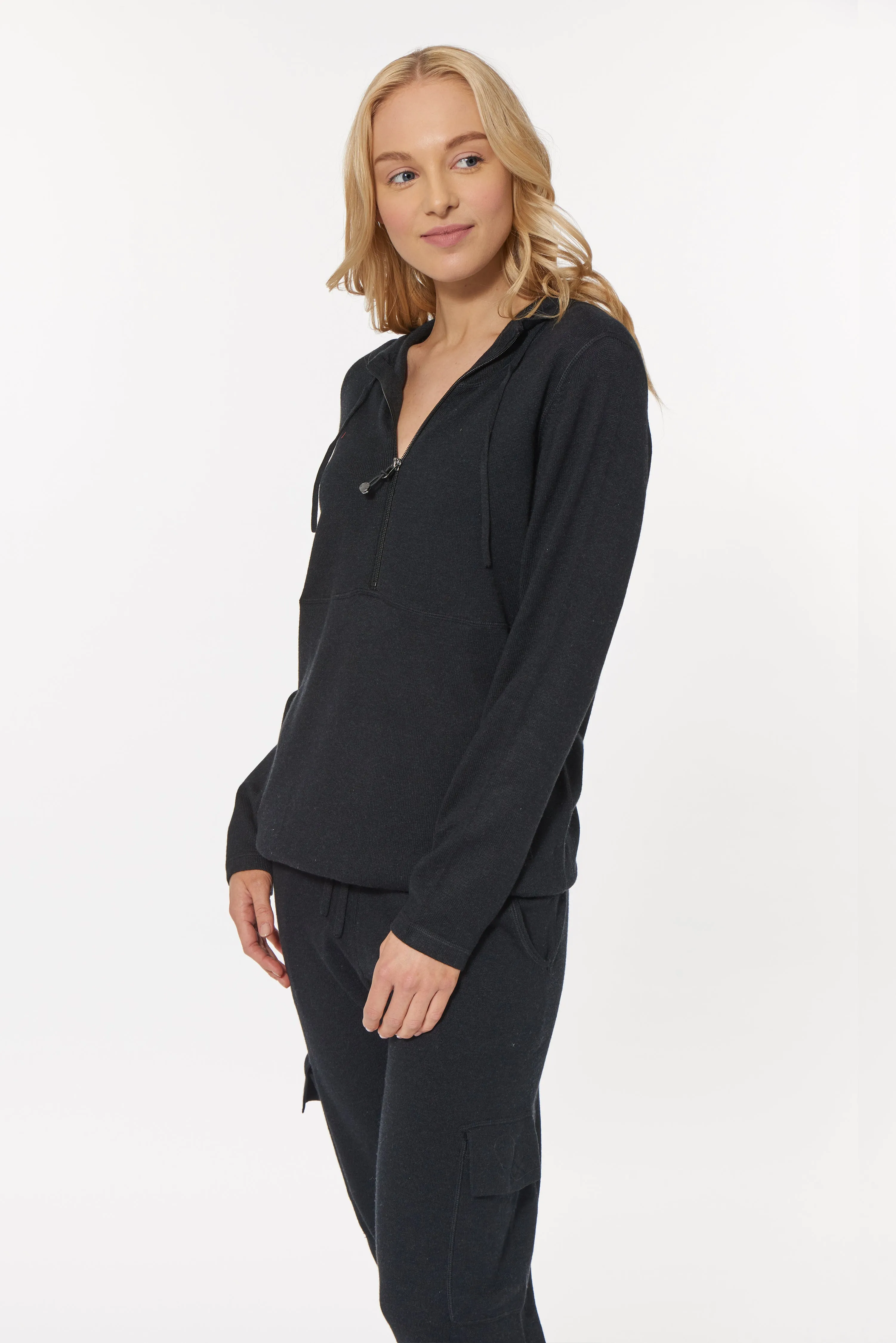 BOWERY HALF ZIP PULLOVER