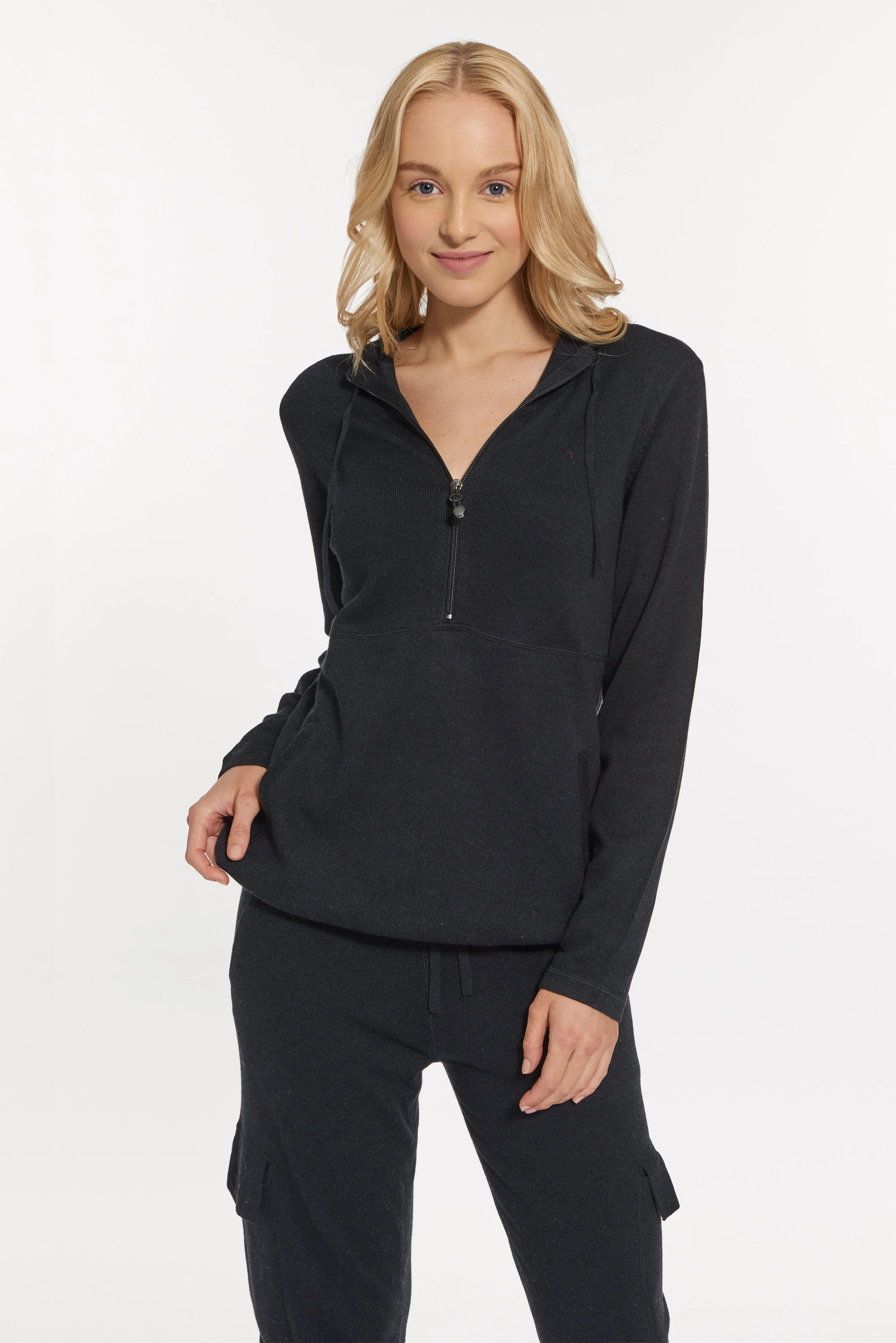 BOWERY HALF ZIP PULLOVER