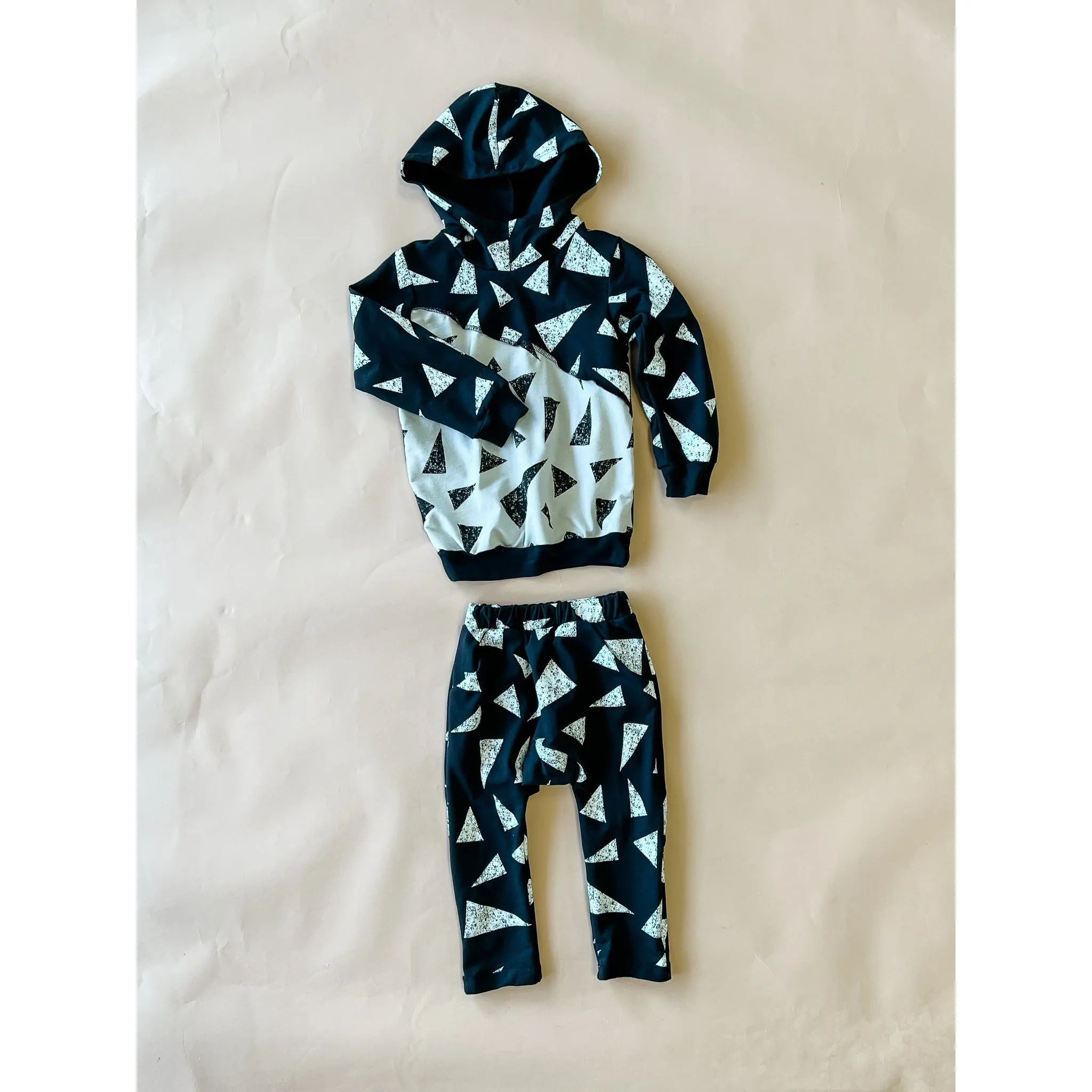 Colin-Triangle Baby set | Black