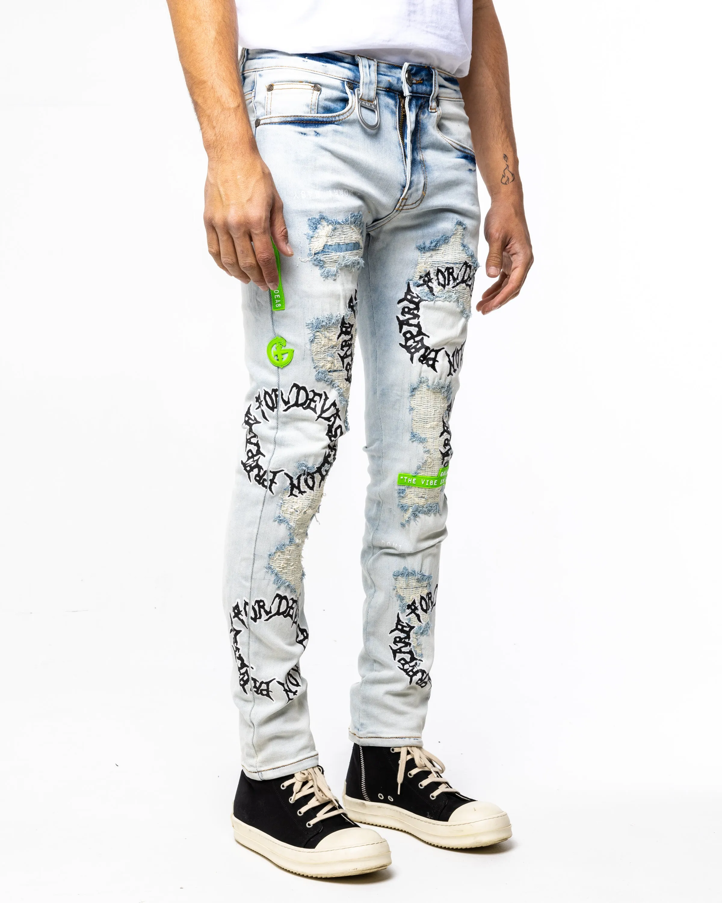 DEVASTATION DENIM (CLOUD WASH/BLACK)