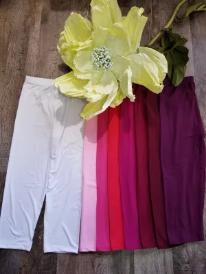 FINAL SALE was $16.99 - One Size REGULAR Peach Fuzz Legging Capri Length