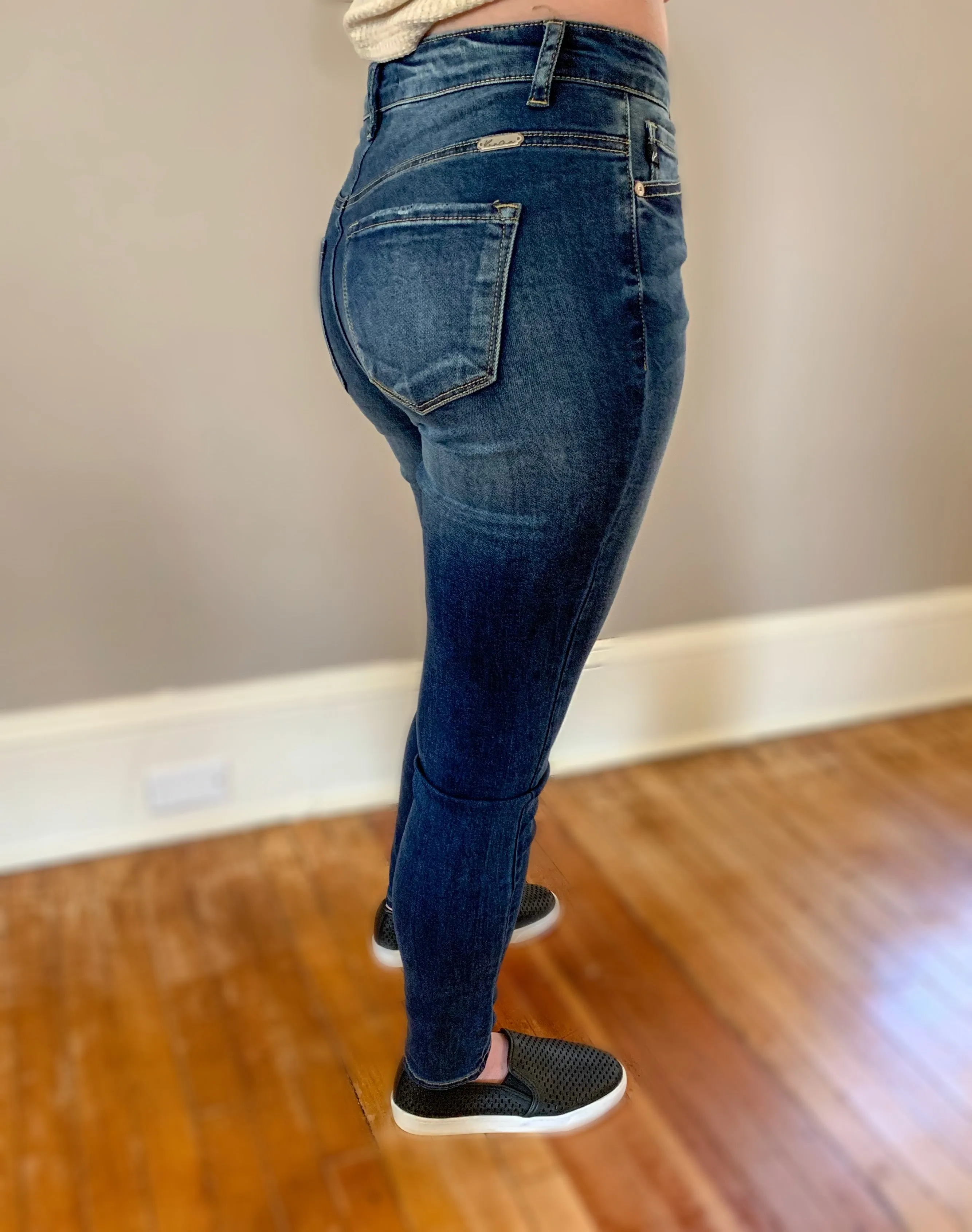 High rise medium wash jean