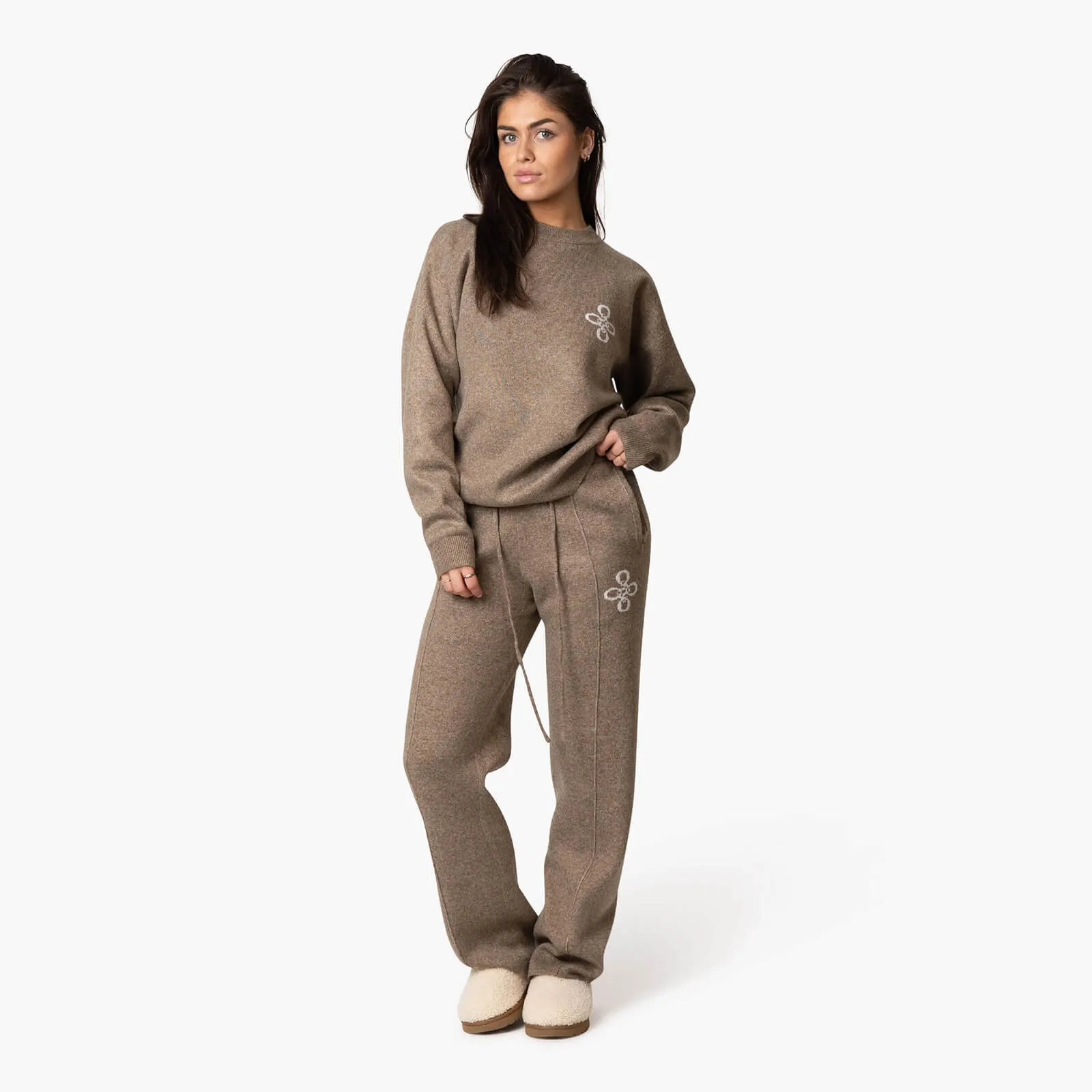 INSIGNIA KNITTED SET | BROWN MELEE