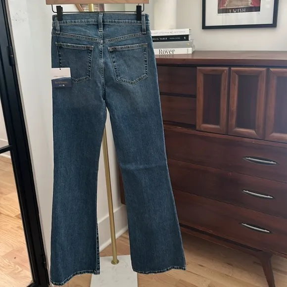 Joe's Jeans High Rise Petra Inseam 33&quot; Size 27
