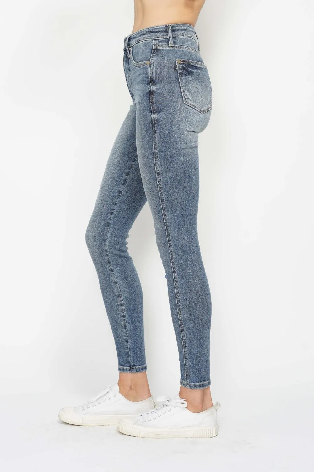 Judy Blue Full Size Tummy Control Contrast Wash Skinny Jeans Sizes 0-24