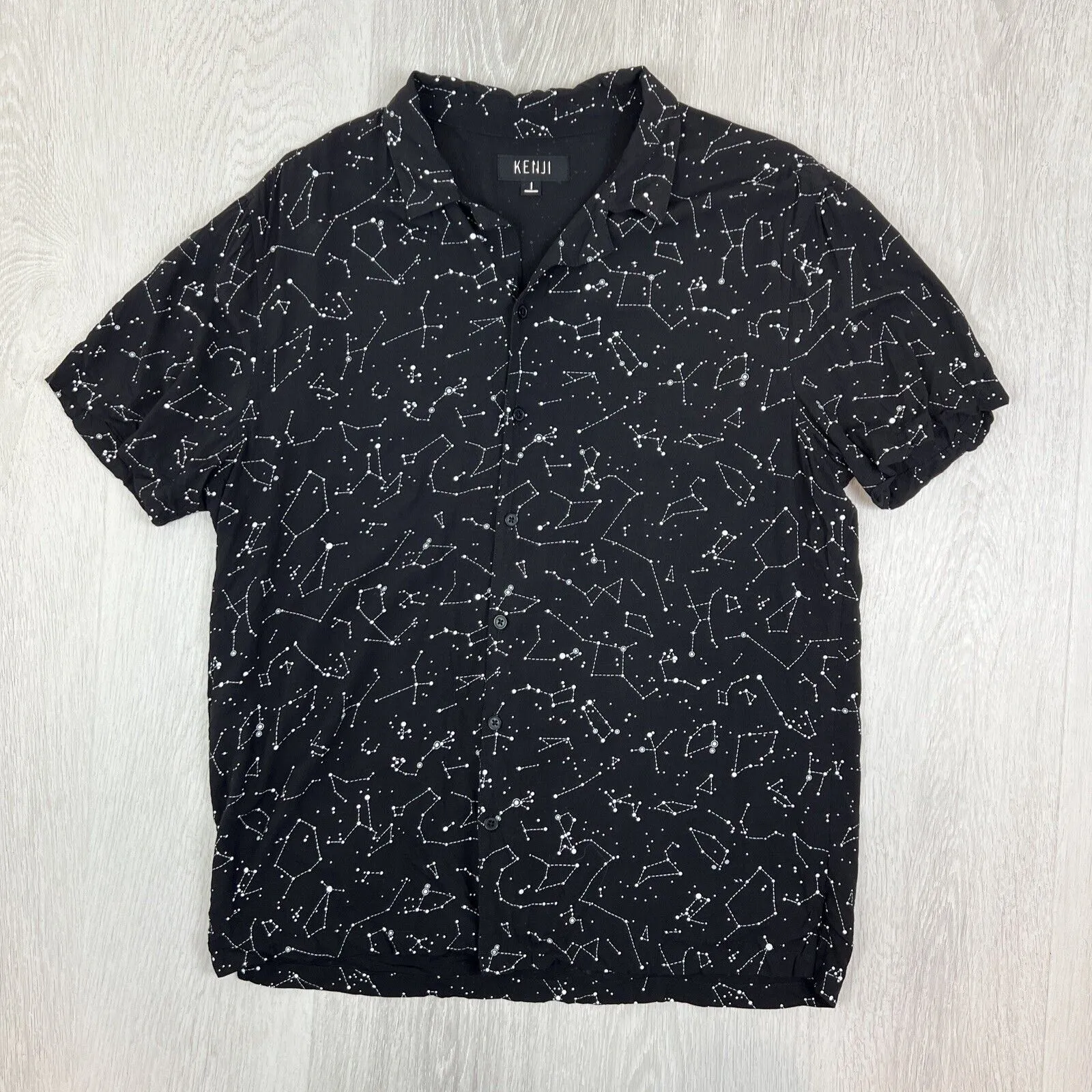 Kenji & Cotton On Mens Short Sleeve Button Up Shirt Size Large (2 Shirts)