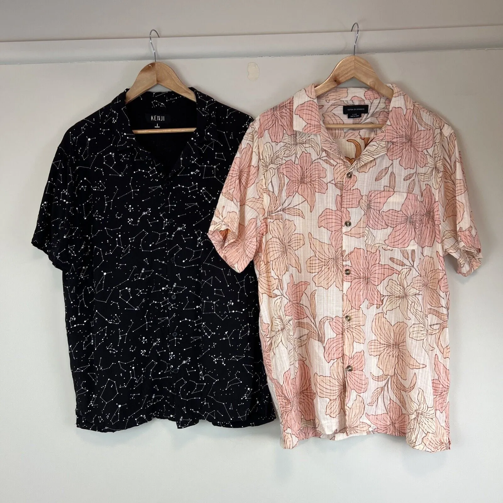 Kenji & Cotton On Mens Short Sleeve Button Up Shirt Size Large (2 Shirts)