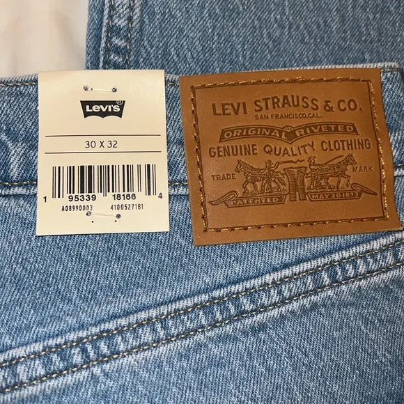 Levi’s 70s high rise flare ultra high rise blue denim jeans 30x32