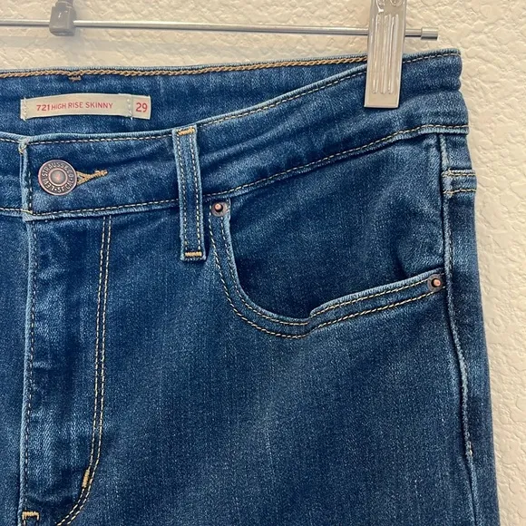 Levi’s High Rise Skinny Women's Blue Jeans