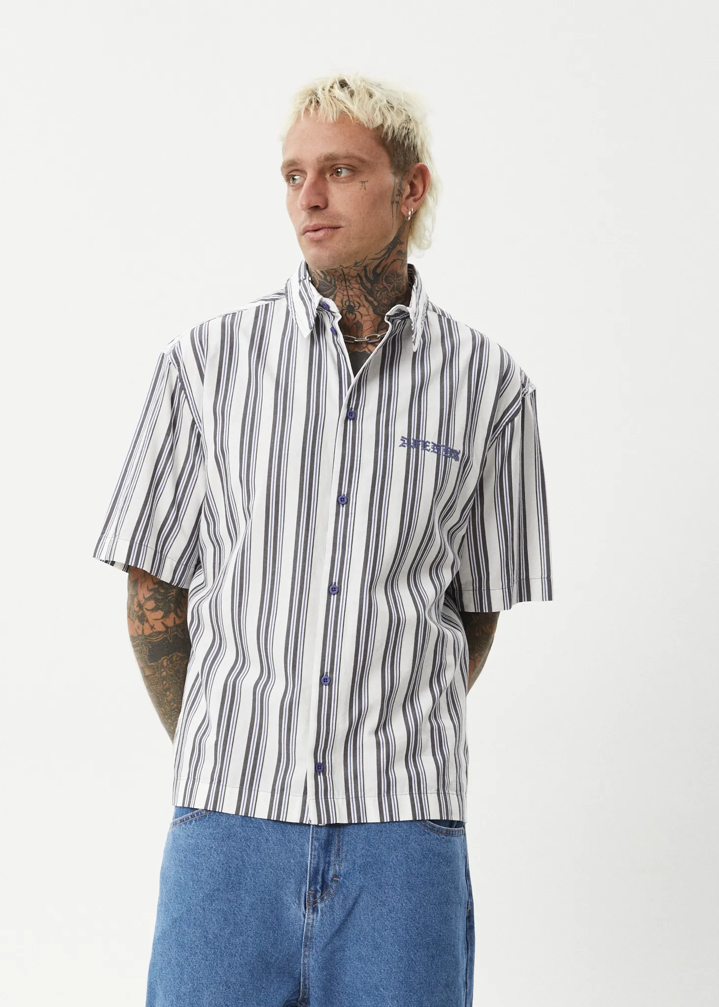 LINED UP SHORT SLEEVE SHIRT - WHITE STRIPE