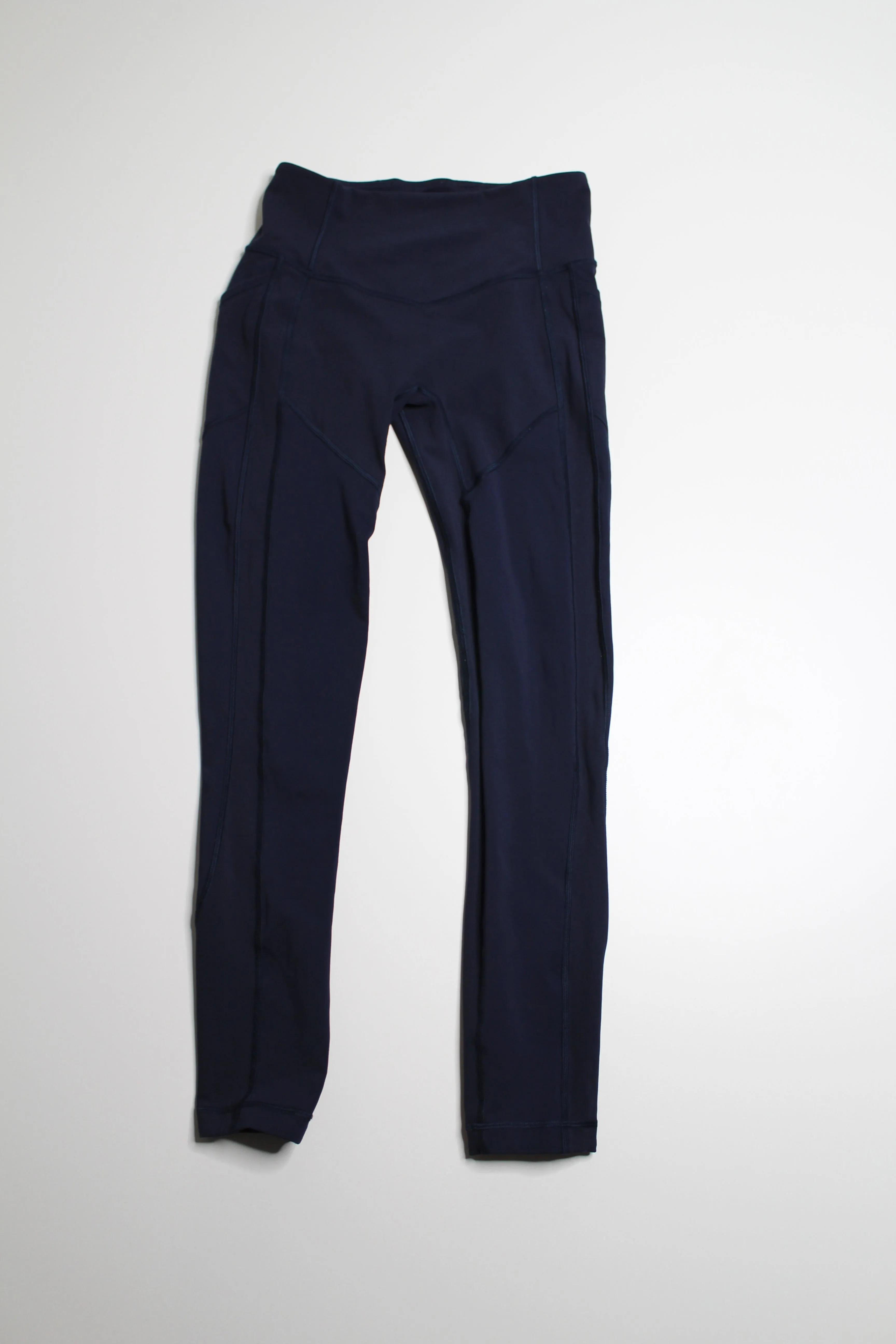 Lululemon midnight navy ‘all the right places’ legging, size 6 (28”)