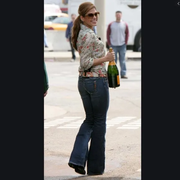 NEW Genetic Denim Kelly Low-rise Flare Jeans *28