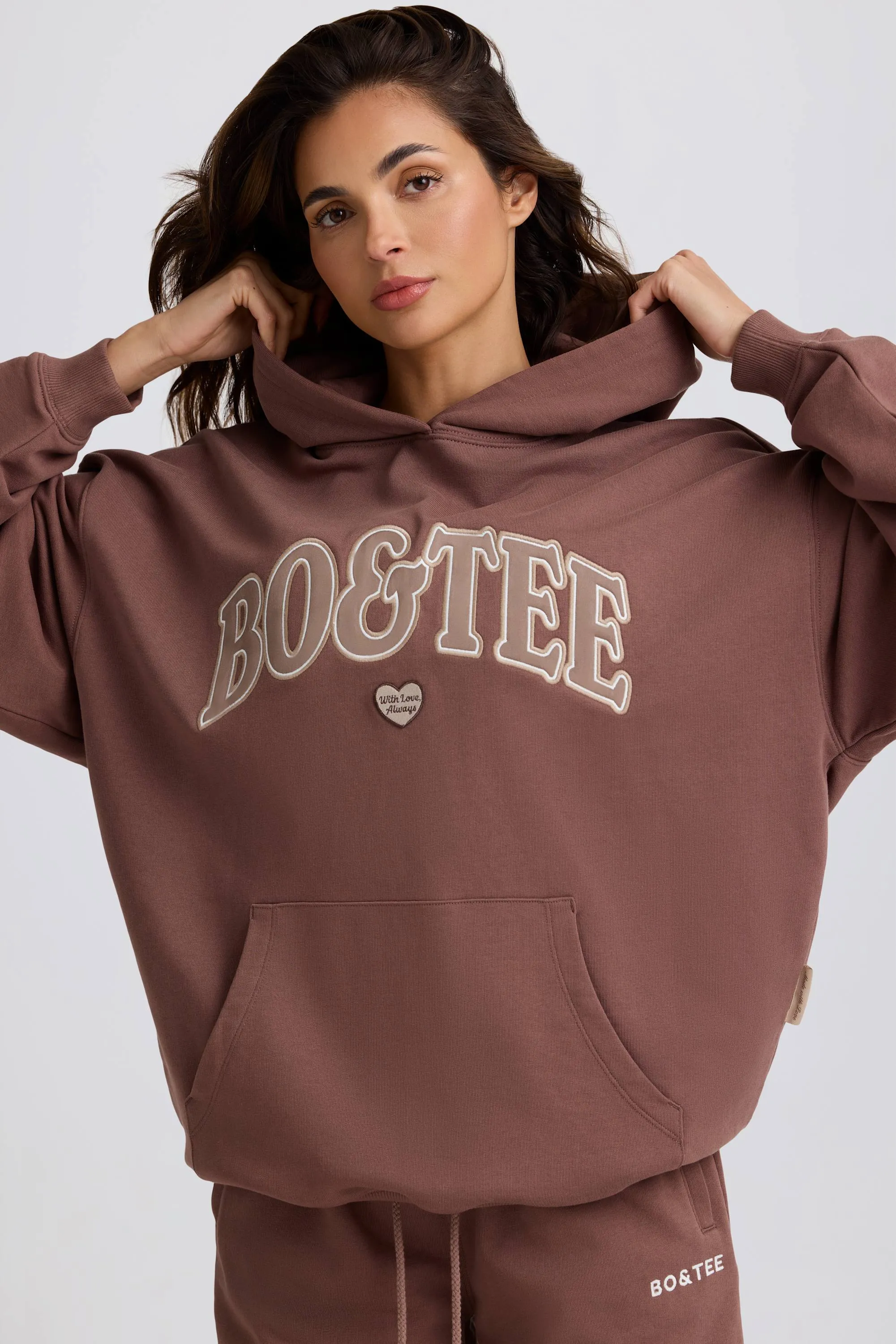 Oversized Hoodie in Mocha