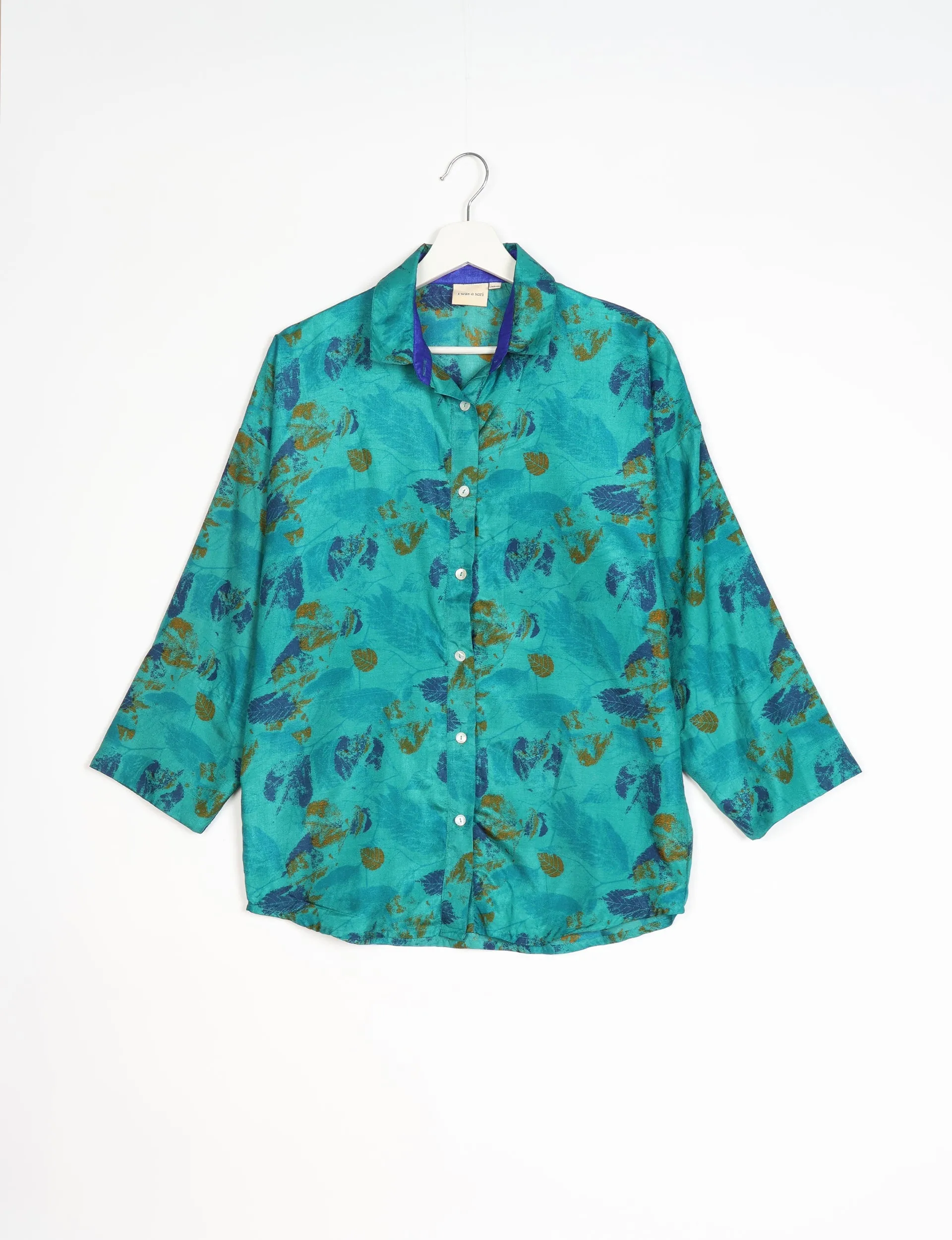 OVERSIZED SHIRT