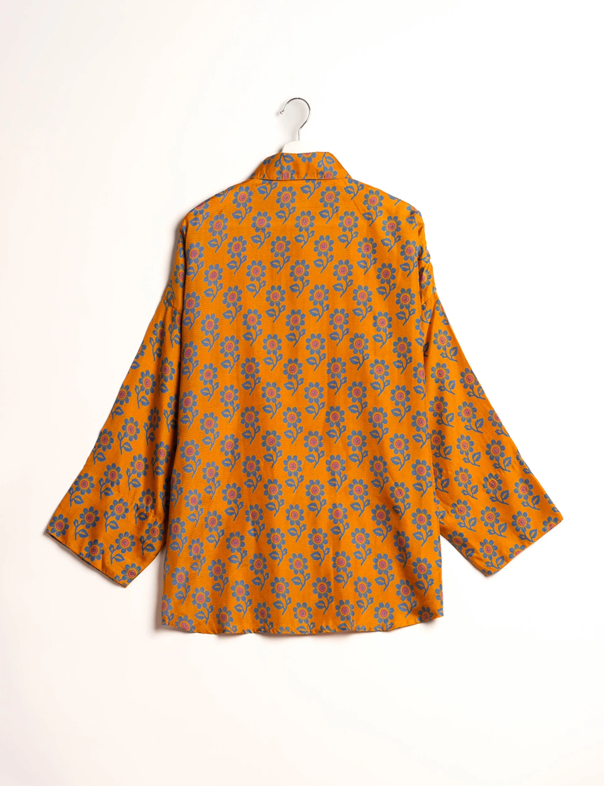 OVERSIZED SHIRT