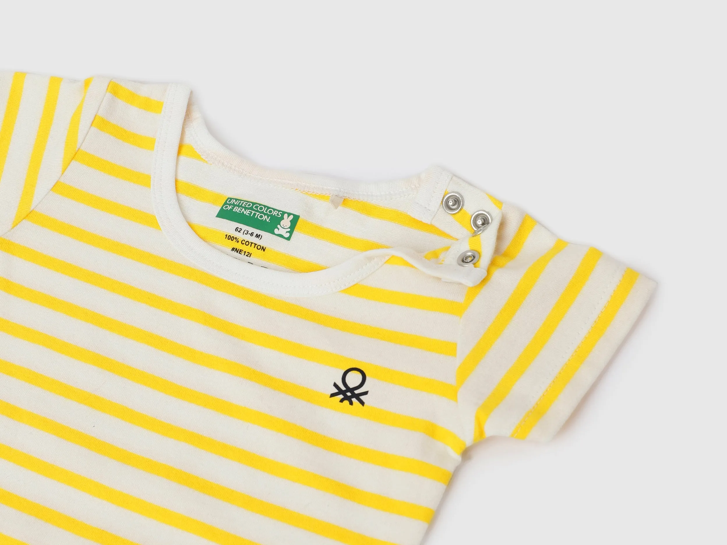 Pack of 2 100% Cotton Round Neck Short Sleeves Baby Rompers