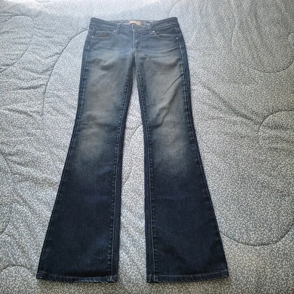 PAIGE Low Rise Full Length Boot Cut‎ Jeans Size 27