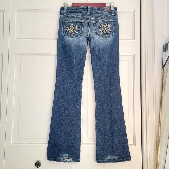 PAIGE Low Rise Full Length Boot Cut‎ Jeans Size 27