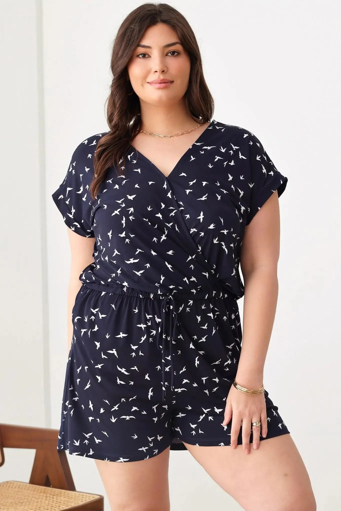 Plus Size Birds Print Short Sleeve Adjustable Belt Warp Rompers