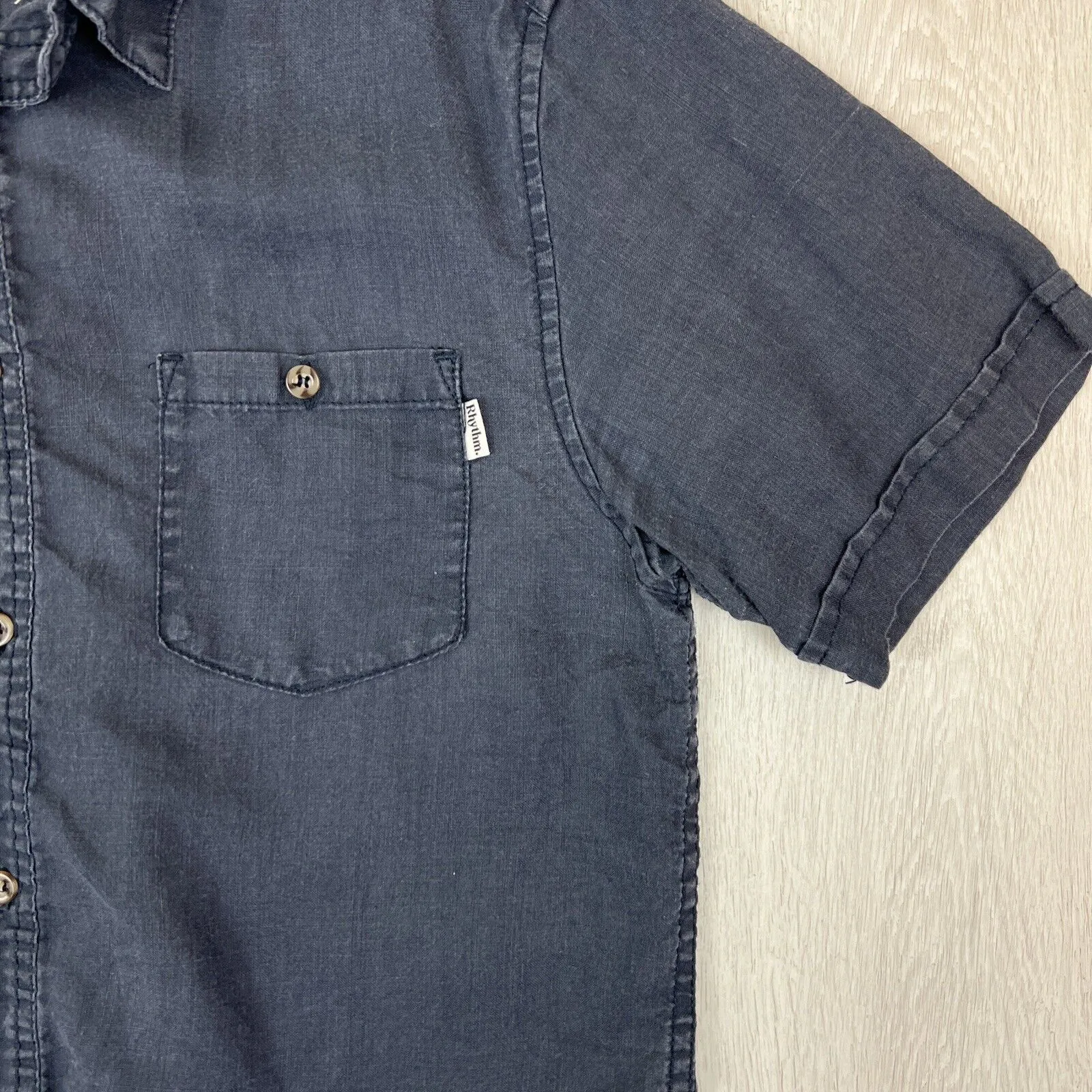 Rhythm Mens Ramie Short Sleeve Fit Button Up Shirt Size Small