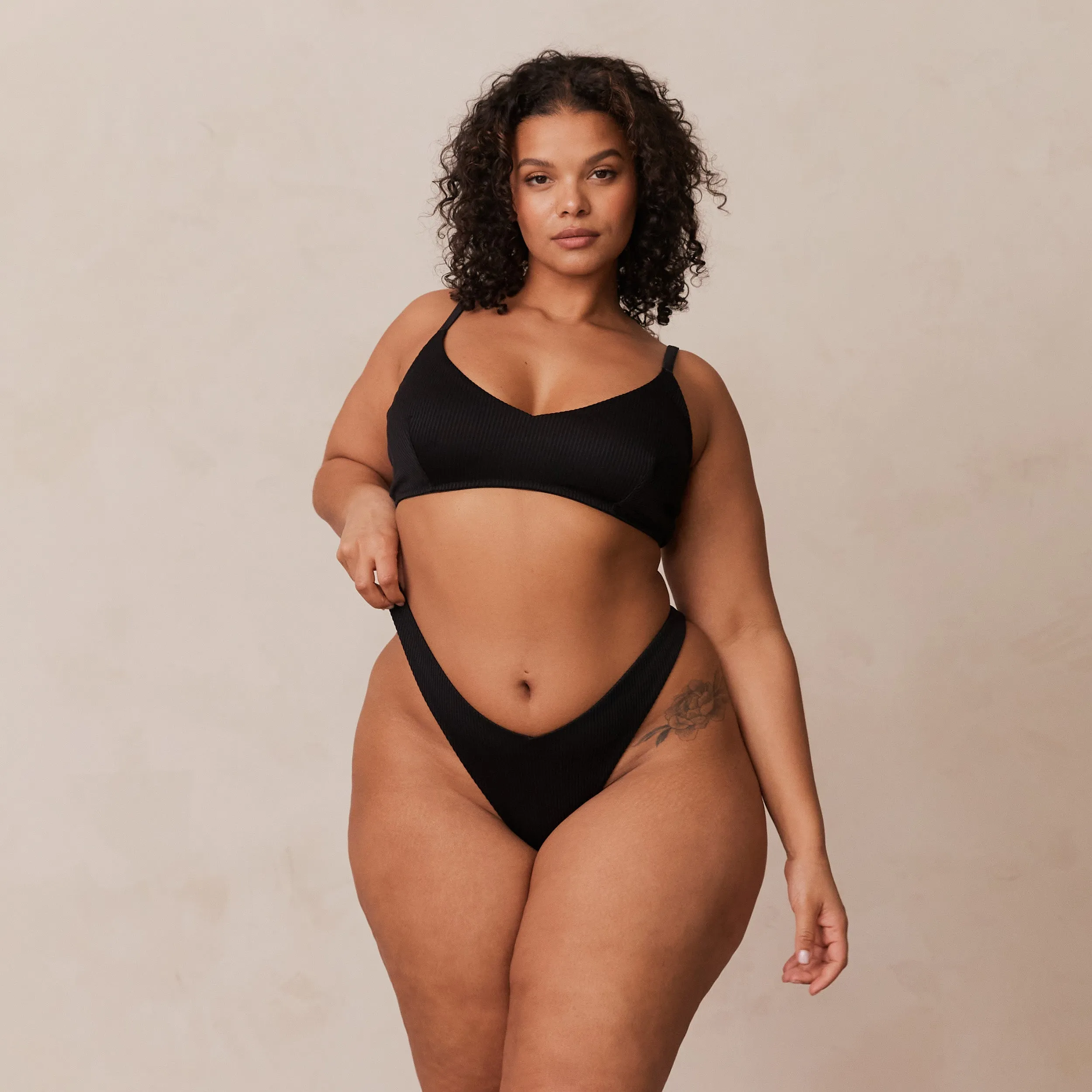 Ribbed Triangle Soutien-Gorge - Noir
