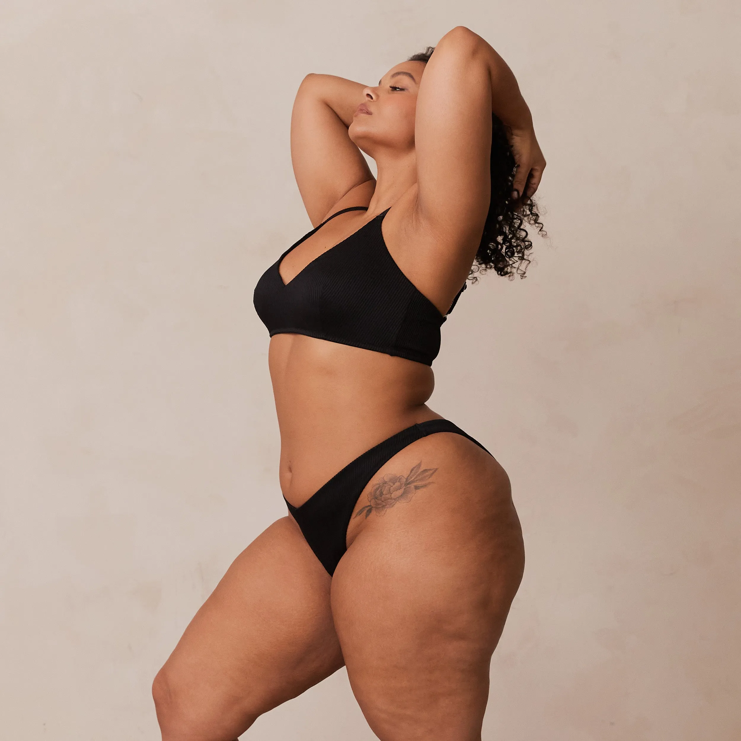 Ribbed Triangle Soutien-Gorge - Noir