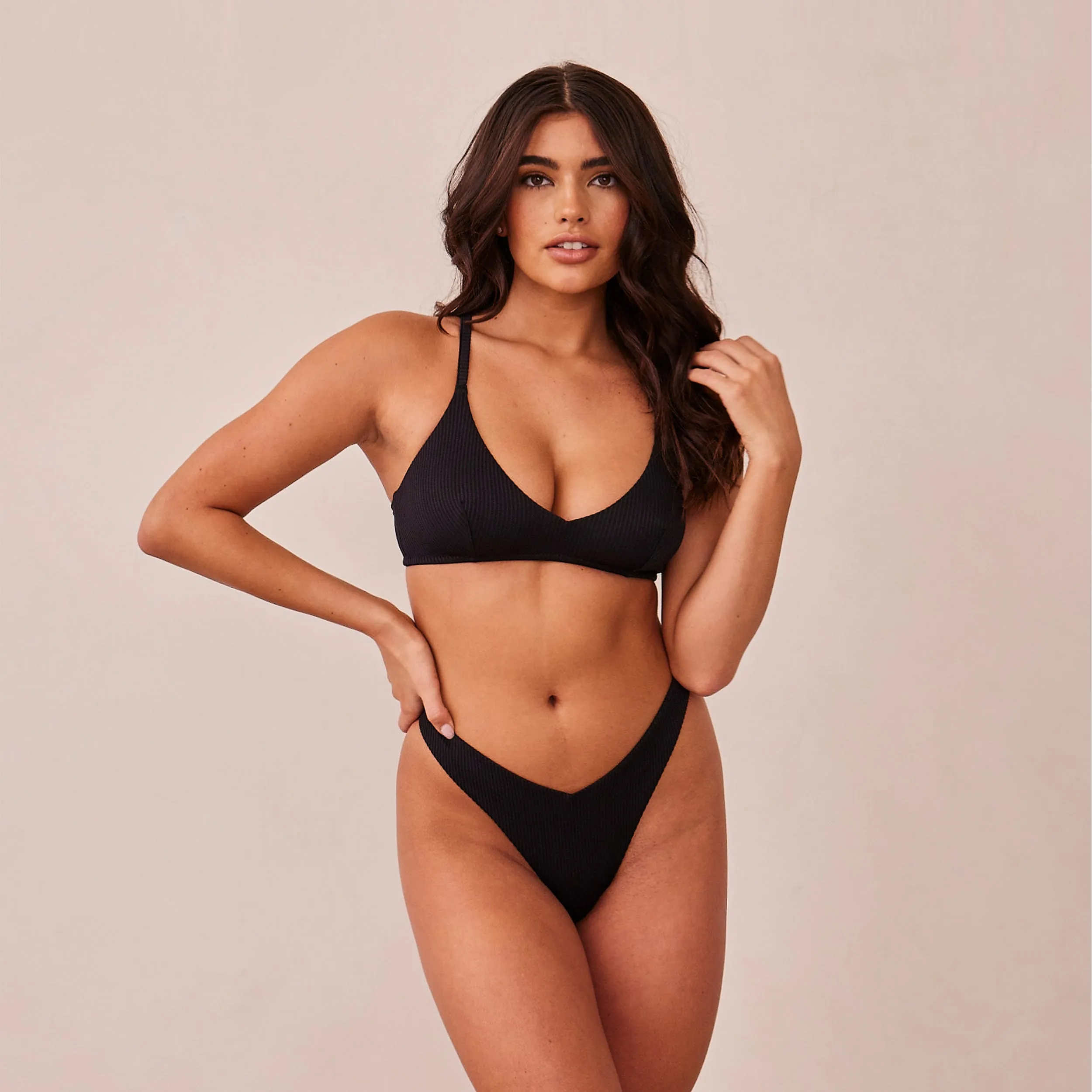 Ribbed Triangle Soutien-Gorge - Noir