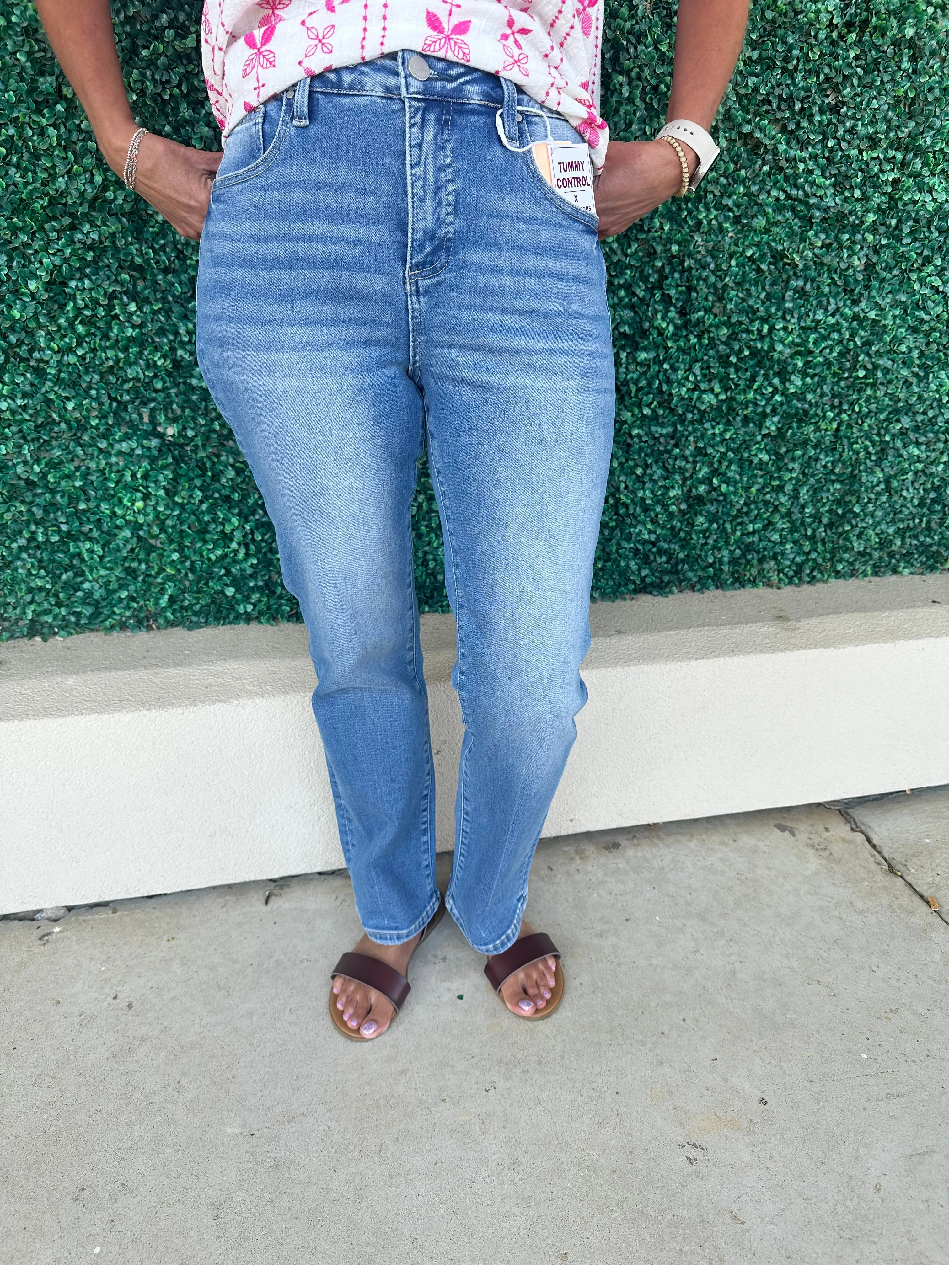 Risen TC HR Straight Leg Jeans