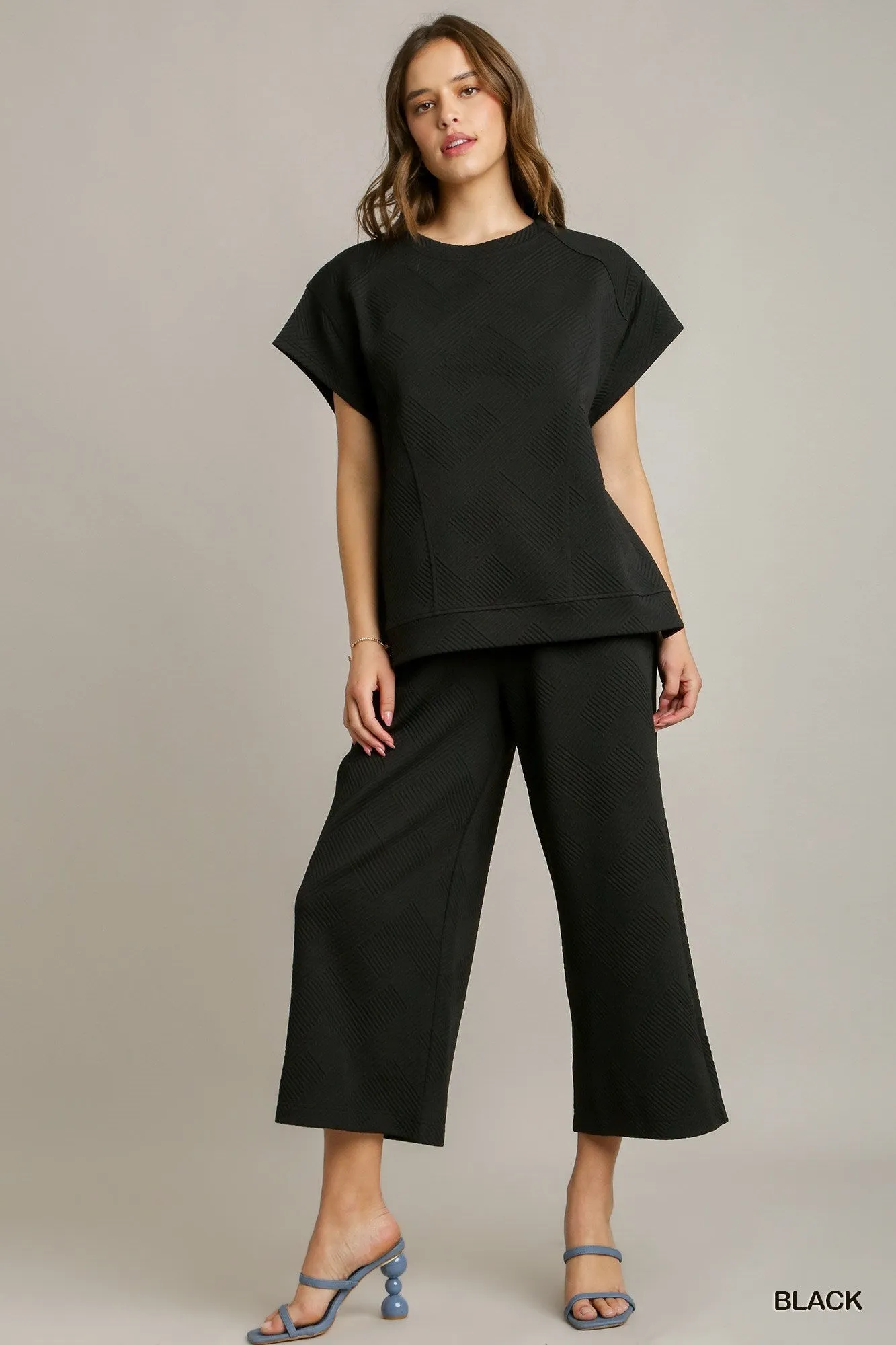 Set Criss Cross Jacquard Straight Fit Sweatpants & Top Umgee
