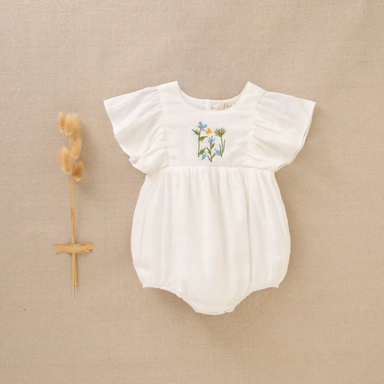 Short Sleeve Baby Girl's Frog with Flower Embroidery