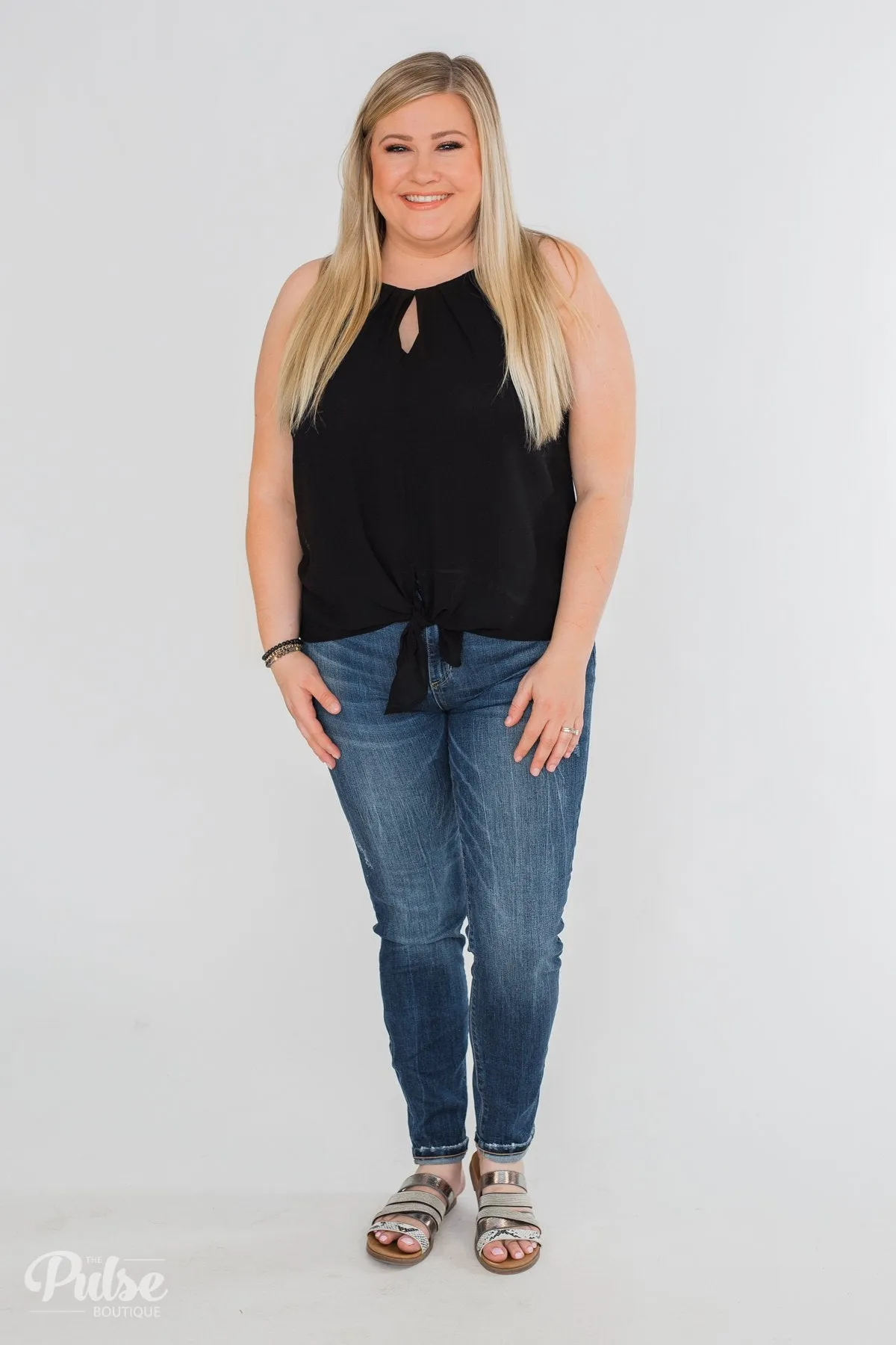 Sneak Peek Jeans- Lainey Wash