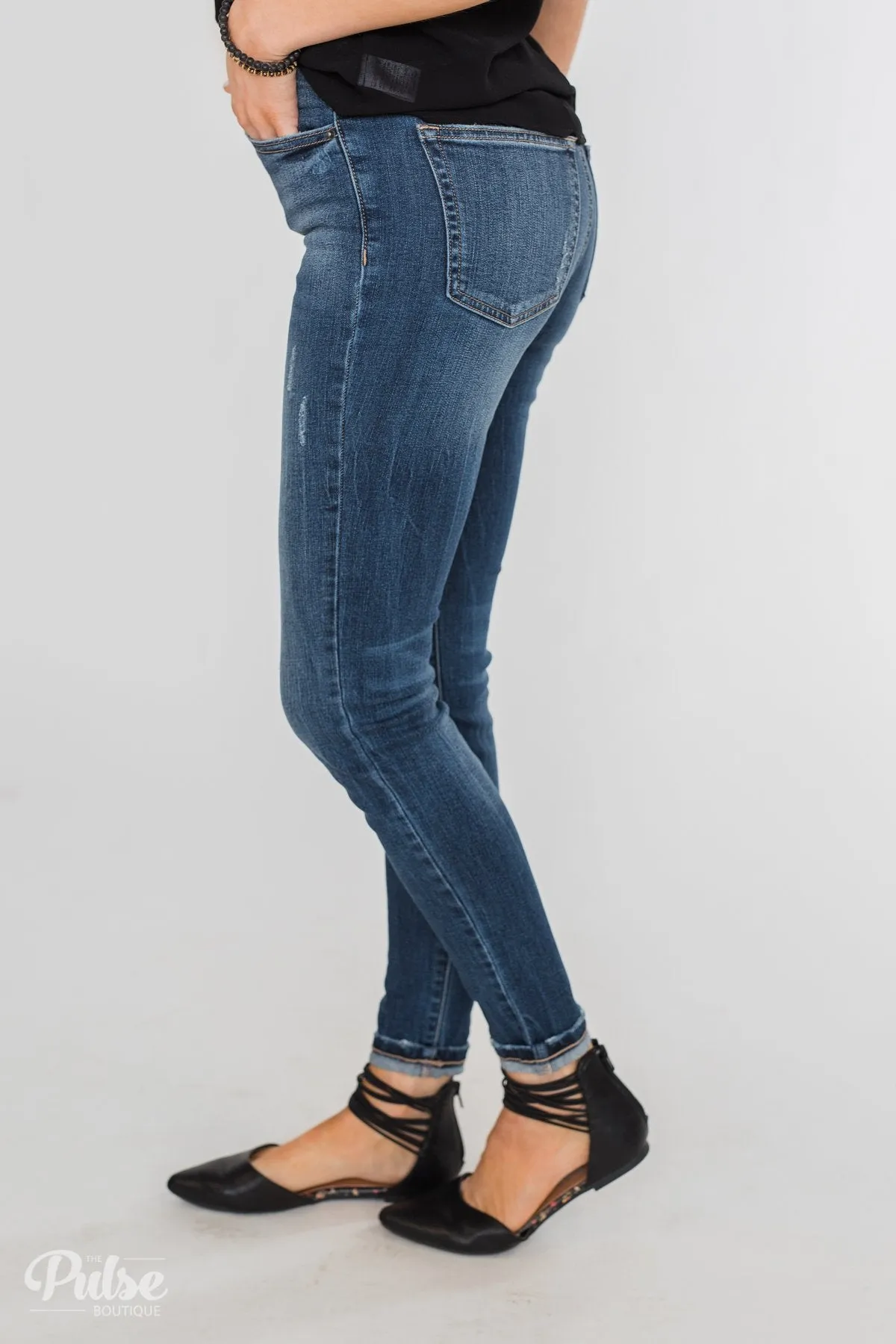Sneak Peek Jeans- Lainey Wash