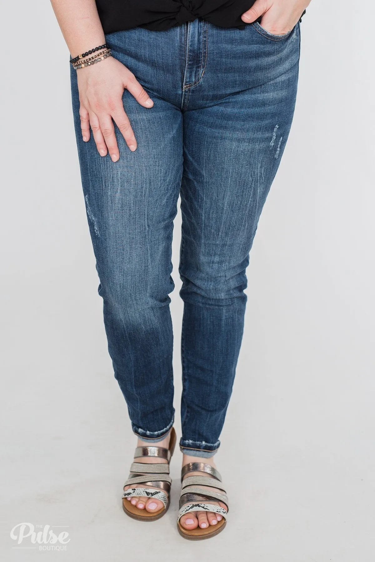 Sneak Peek Jeans- Lainey Wash
