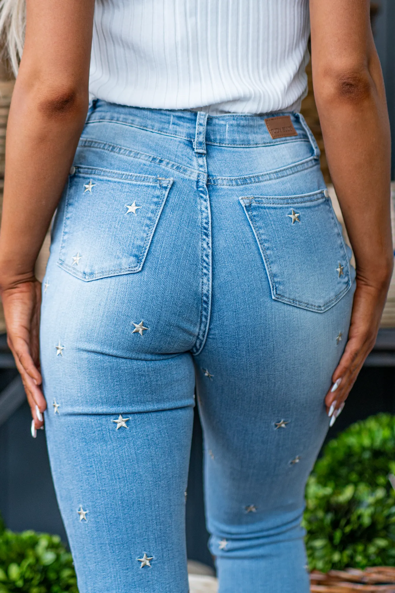 Star Embroidered High Rise Skinny