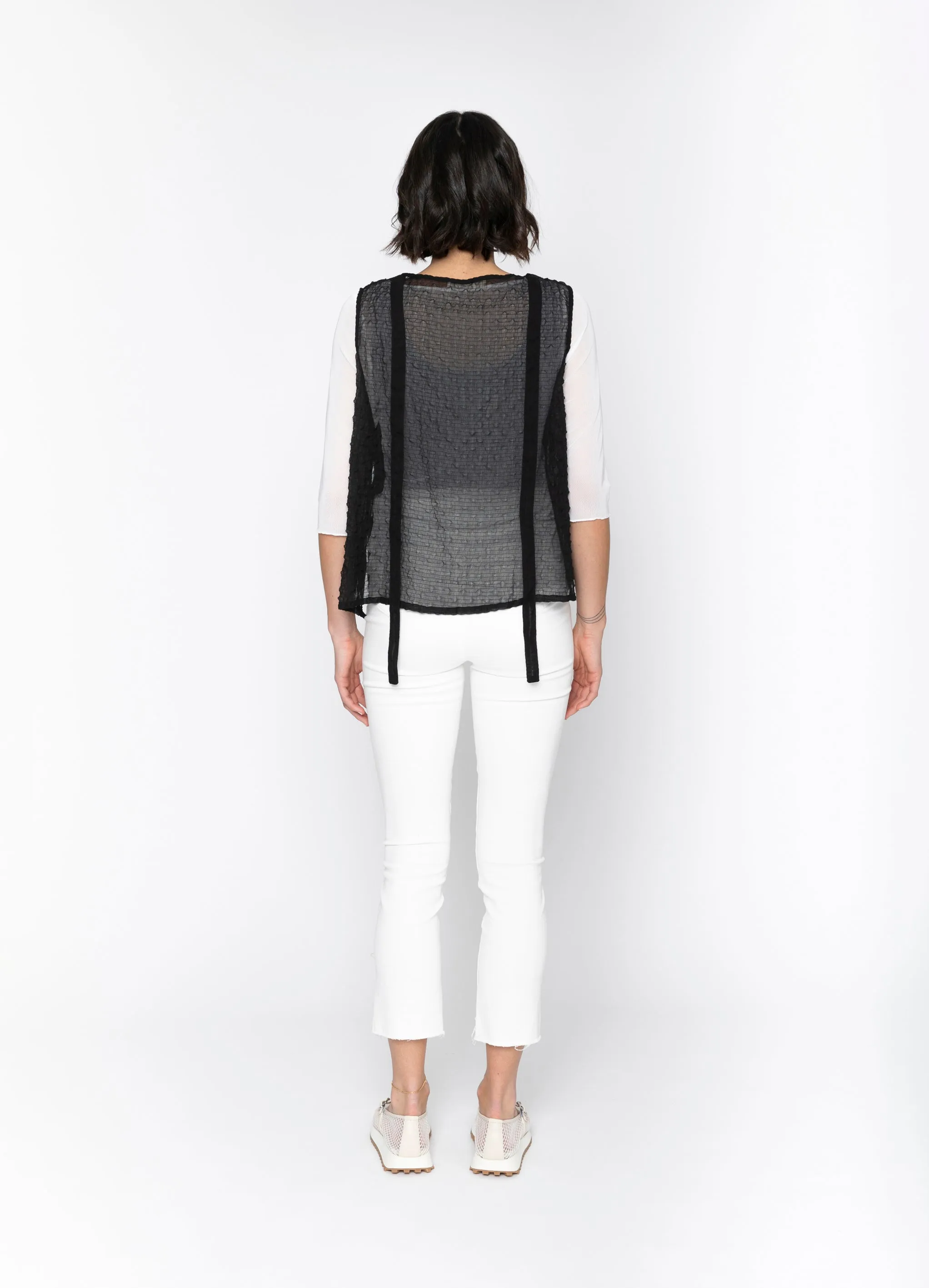 Tavian Vest