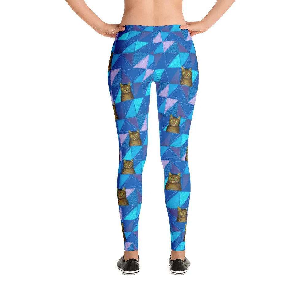 TIGER CAT ON BLUE QUILT leggings