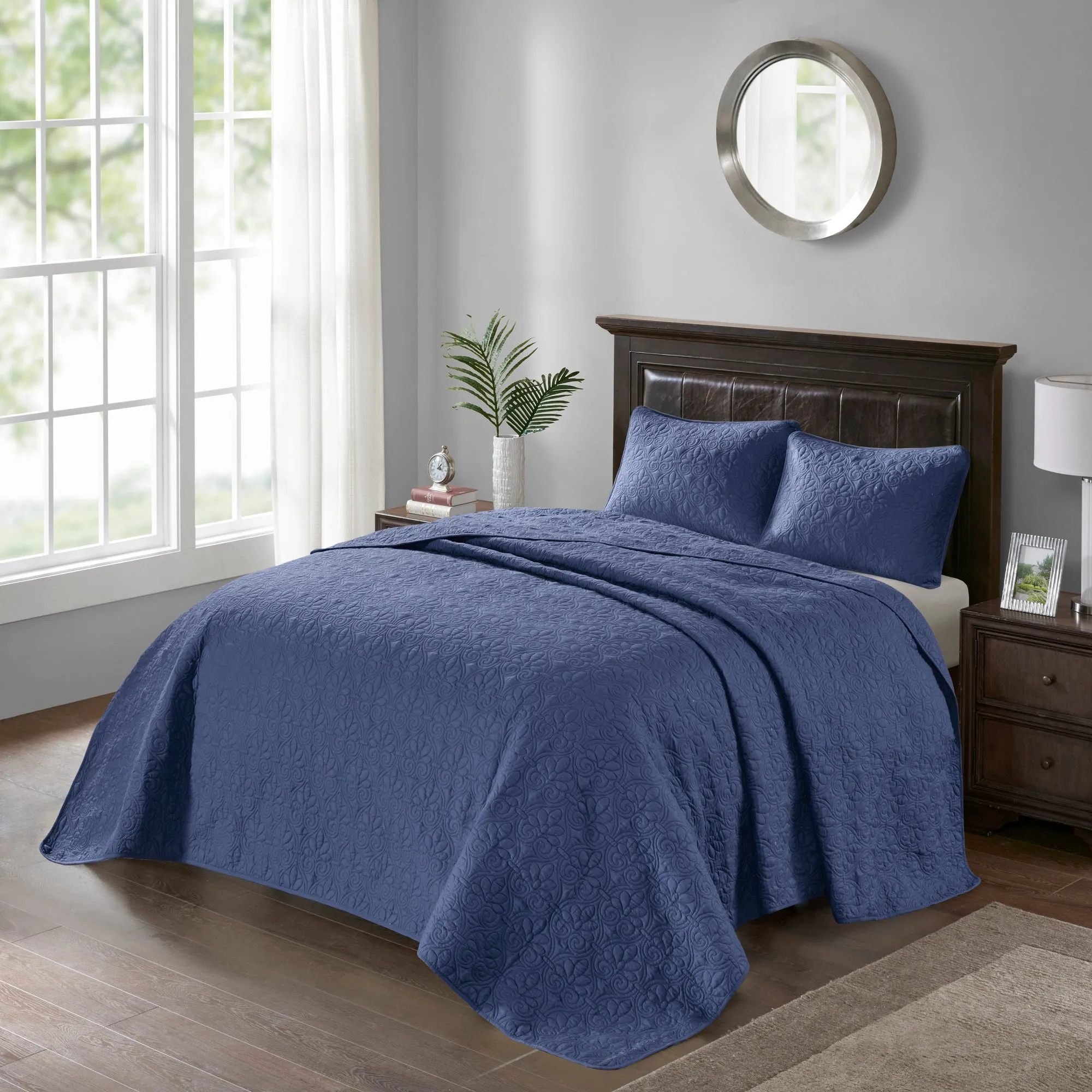 Vancouver Reversible Bedspread Set