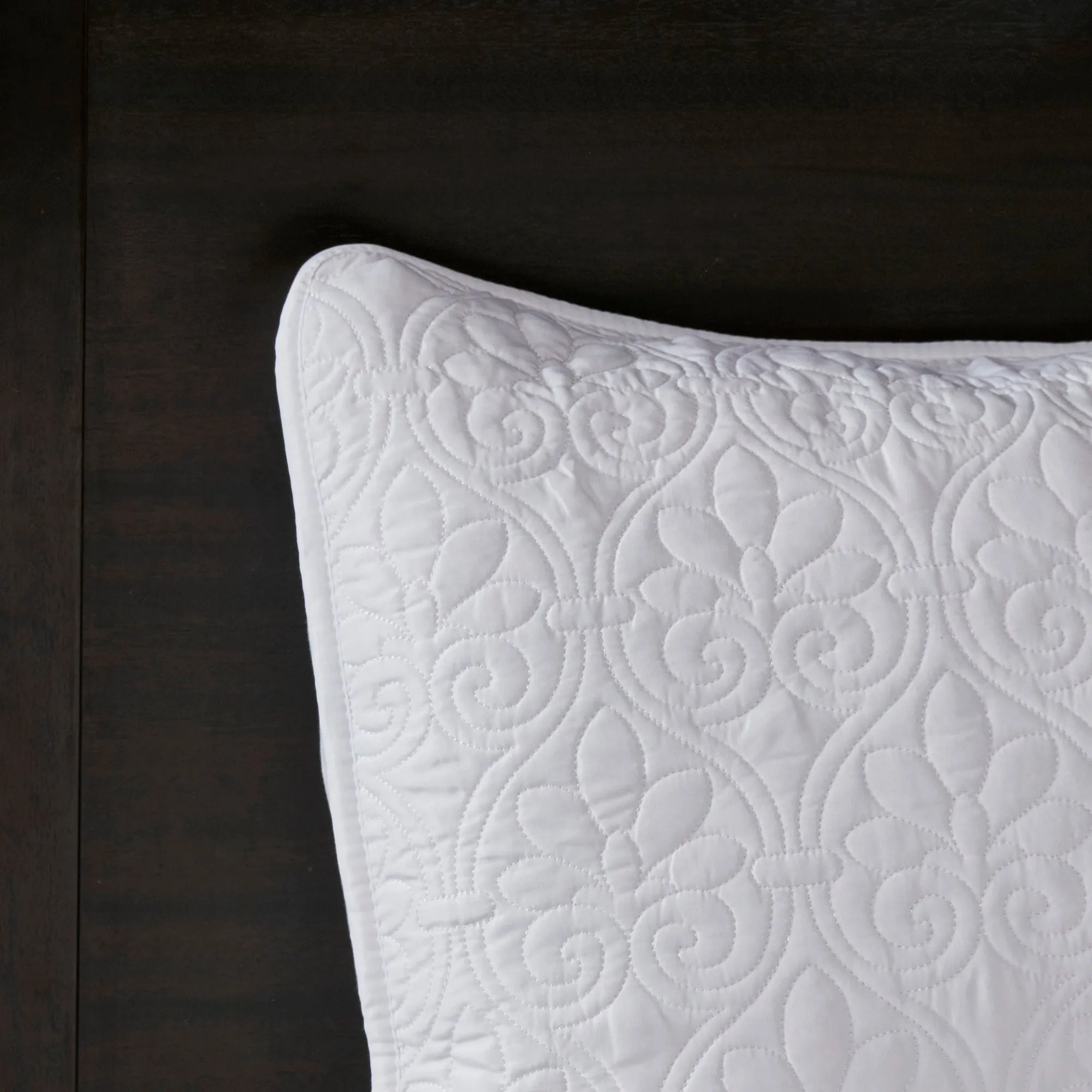 Vancouver Reversible Bedspread Set