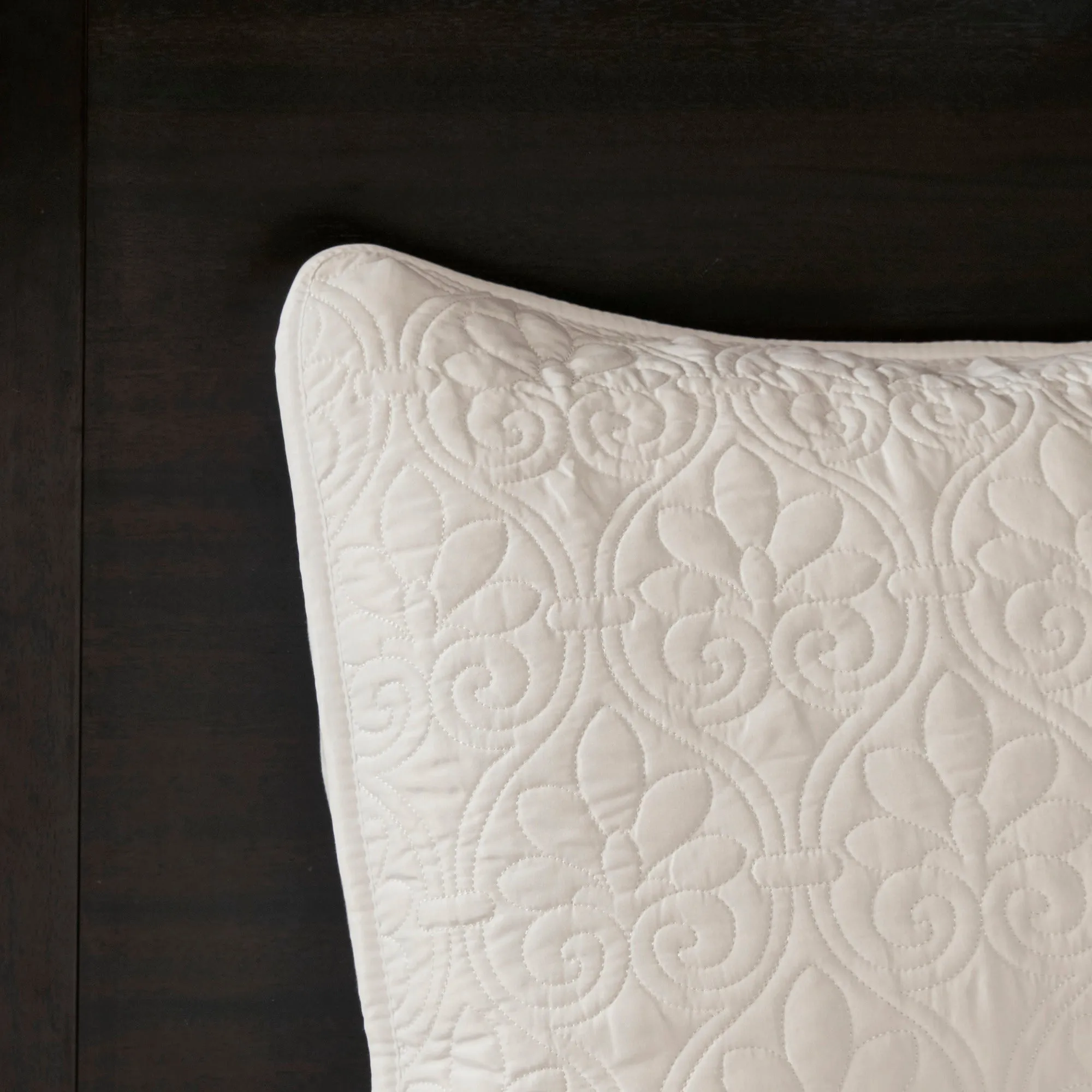 Vancouver Reversible Bedspread Set