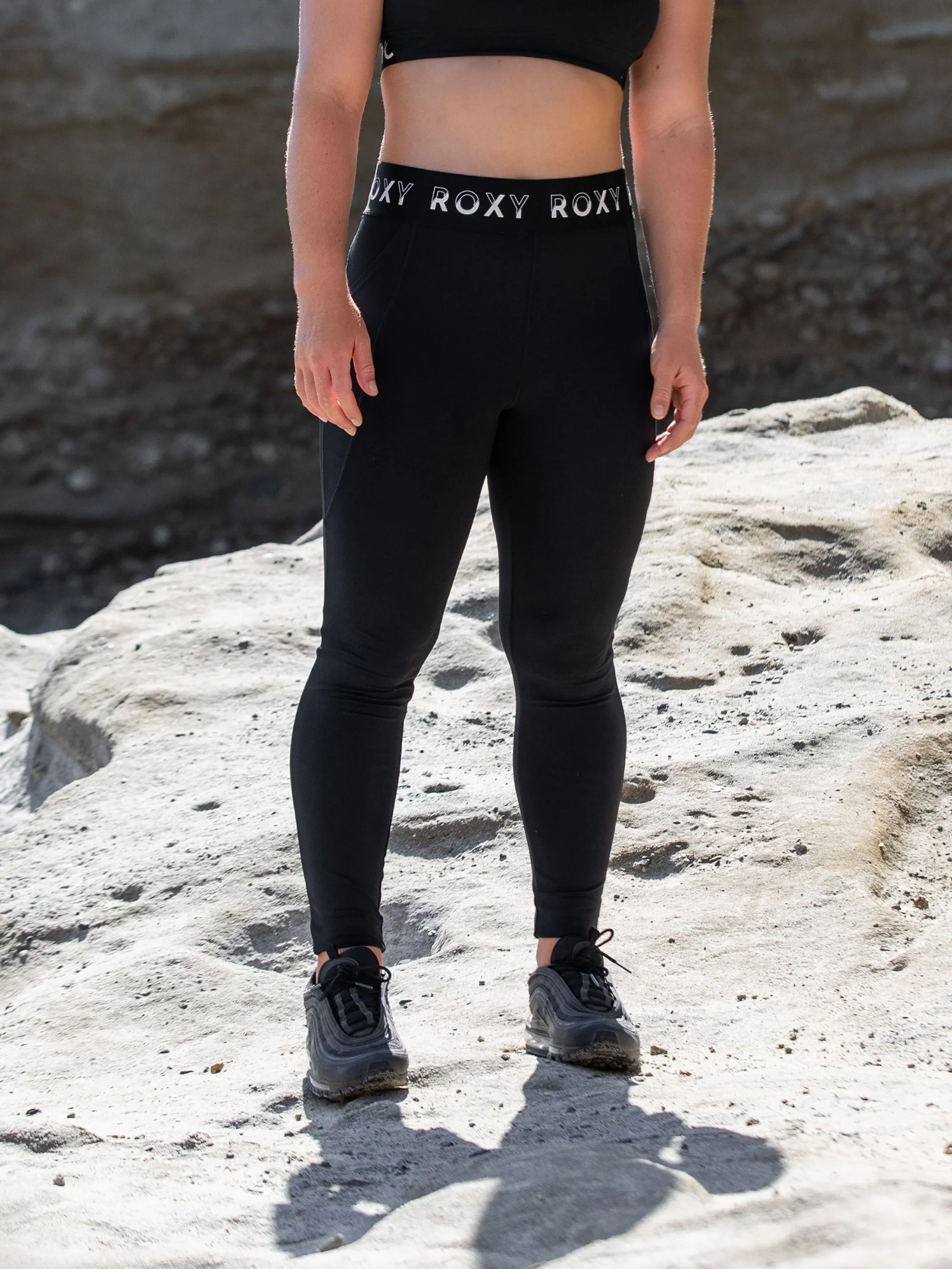 Womens Bold Moves Technical Leggings