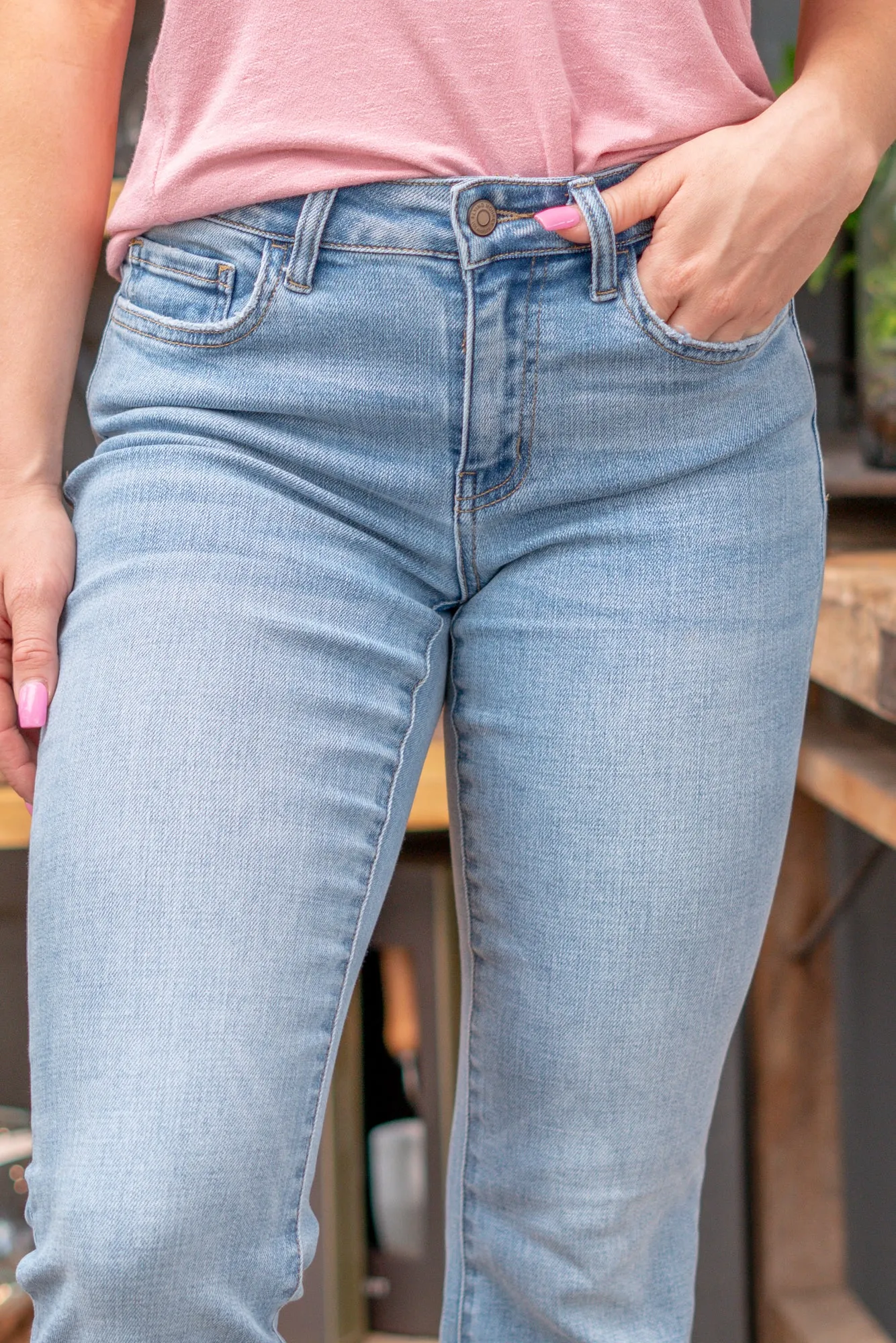 Wows Mid Rise Crop Hem Flare