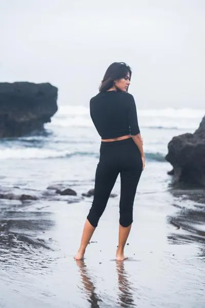 Yoga Crop Top & Capri Long Pants Set