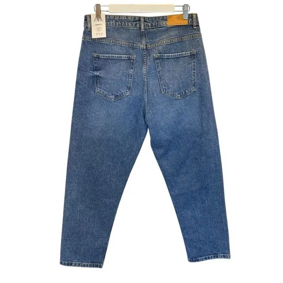 Zara Women's 12 Light/Medium Wash &quot;Mom Fit&quot; High Rise Slim Leg Ankle Cut Jeans
