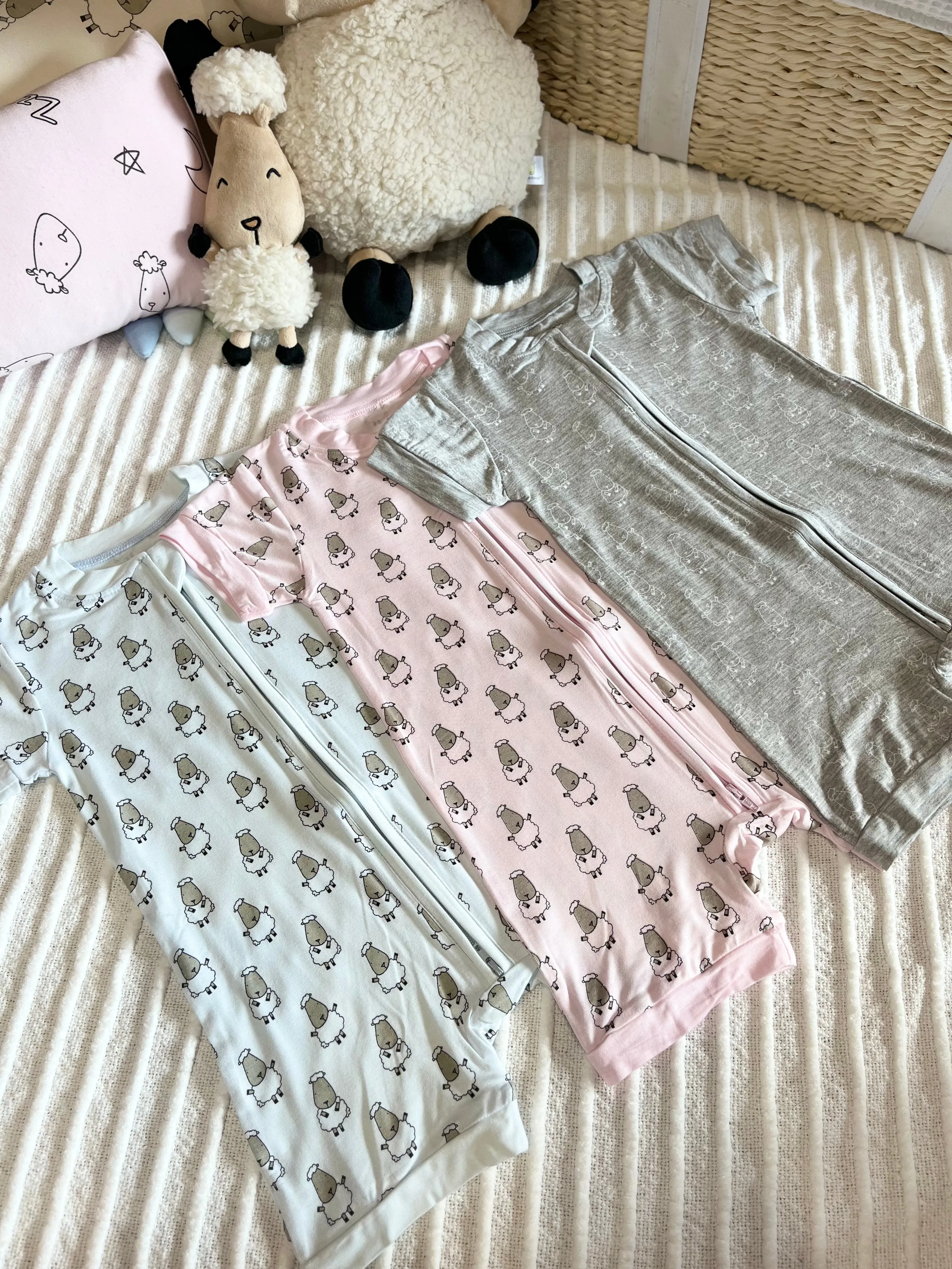 Zip Short Sleeve Romper Small Sheepz Grey